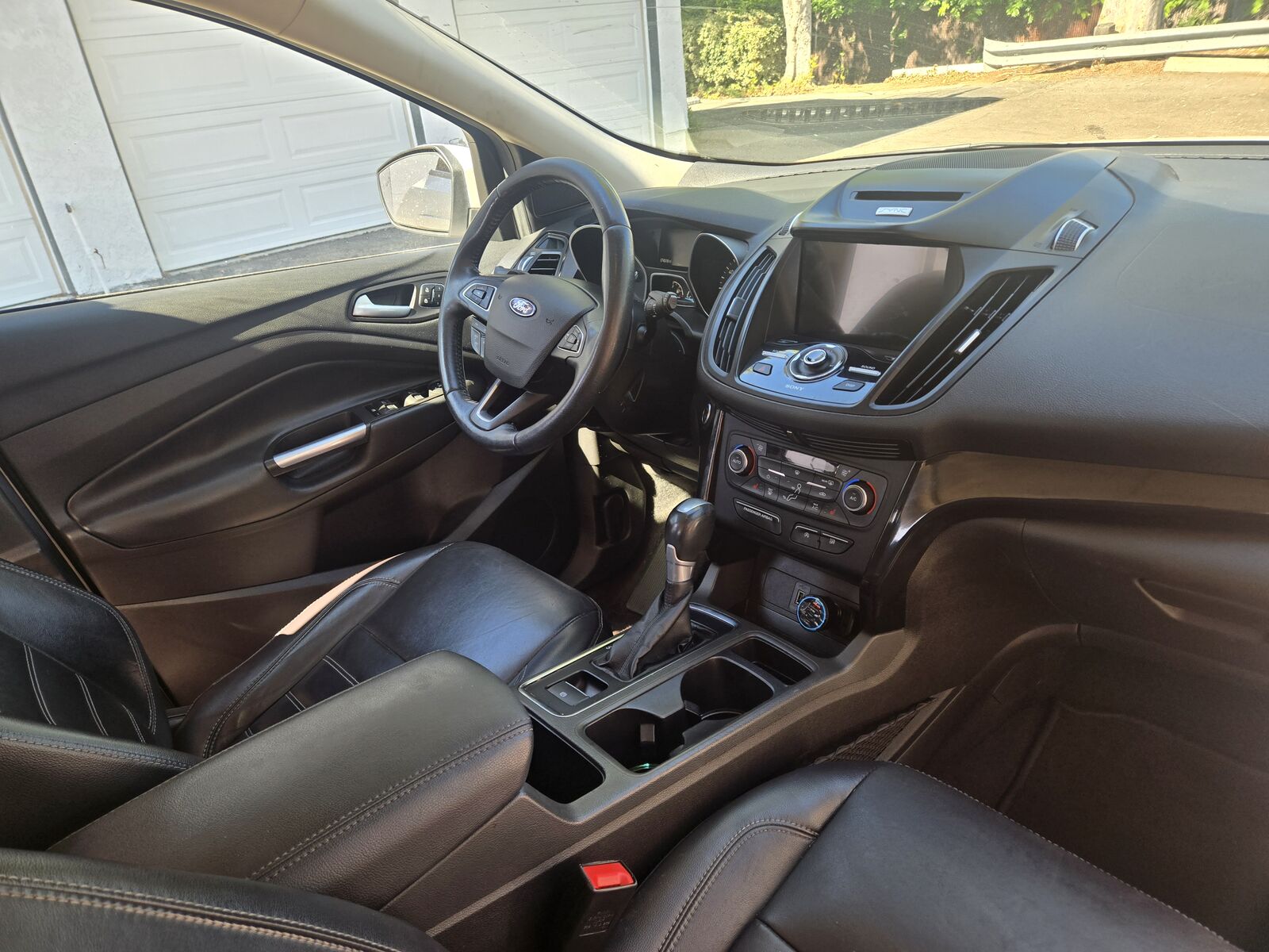 2017 FORD Escape