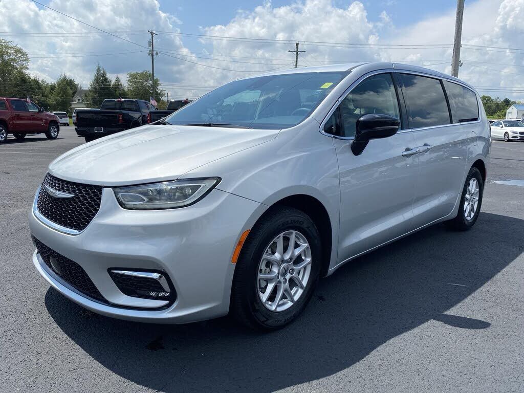 2024 CHRYSLER Pacifica