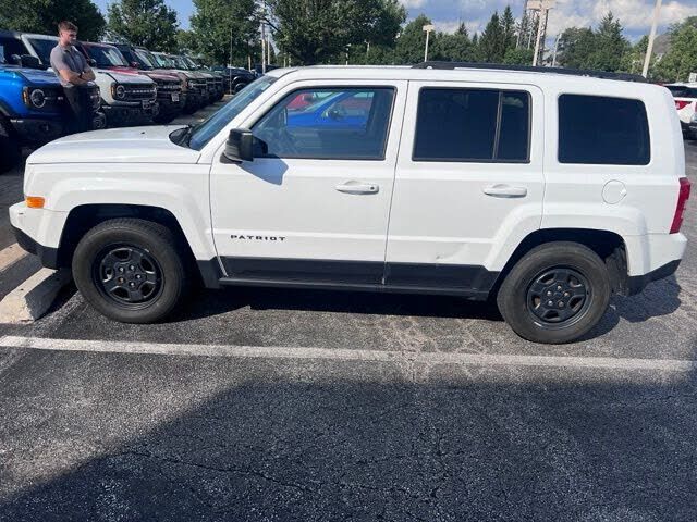 2016 JEEP Patriot