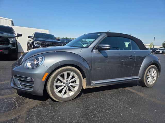 2017 VOLKSWAGEN Beetle