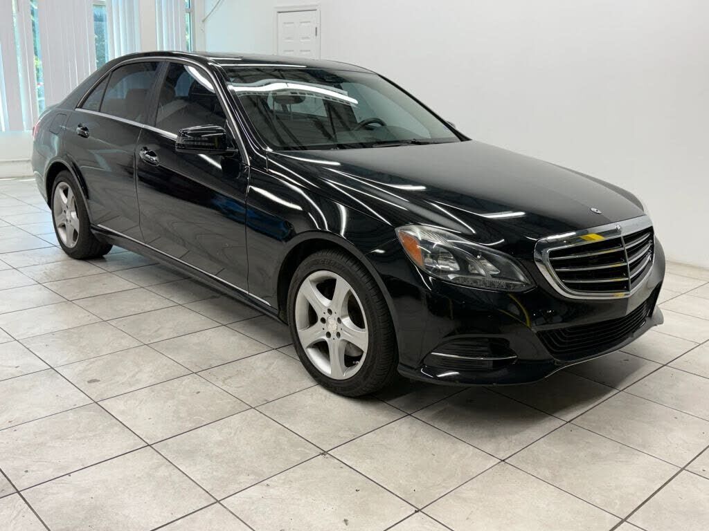 2014 MERCEDES-BENZ E-Class