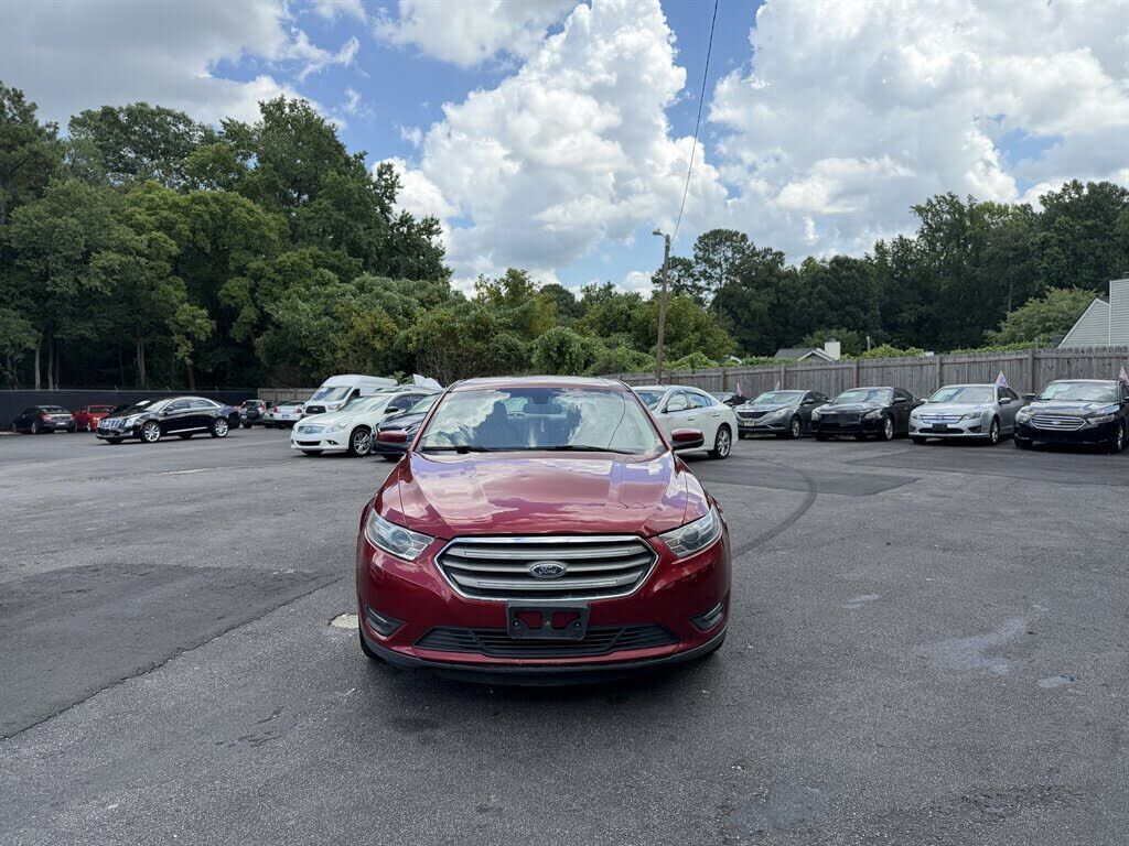 2016 FORD Taurus