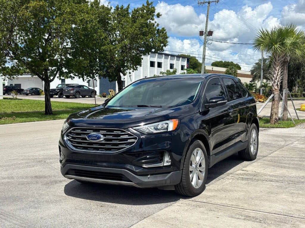 2022 FORD Edge