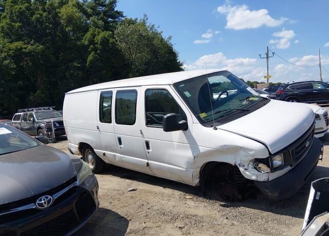 2005 FORD E-150