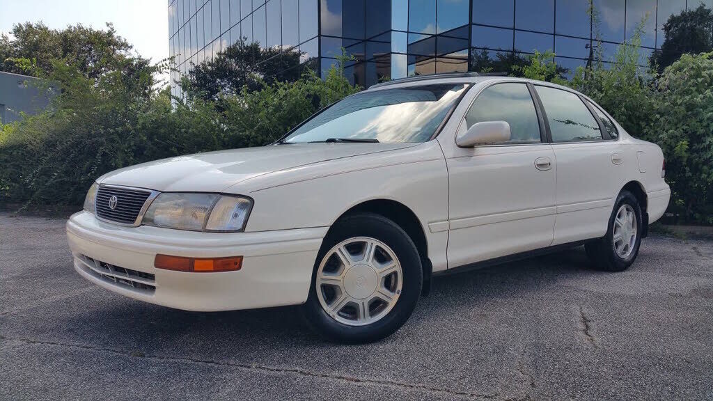 1996 TOYOTA Avalon