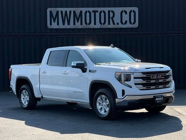 2023 GMC Sierra