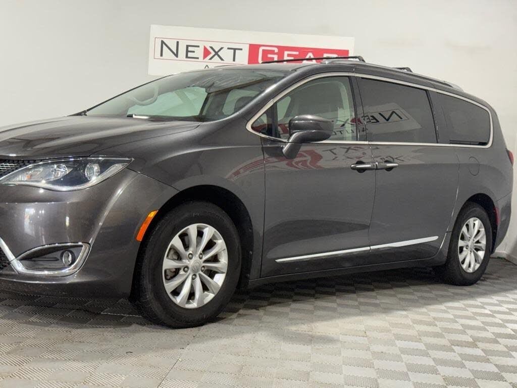 2018 CHRYSLER Pacifica