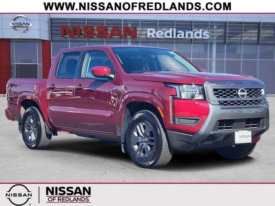 2025 NISSAN Frontier