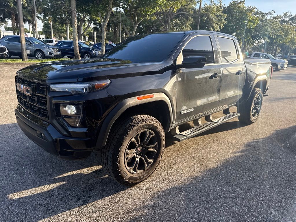 2025 GMC Canyon
