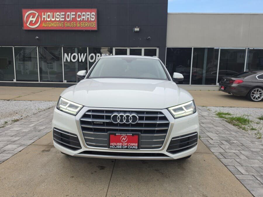 2018 AUDI Q5