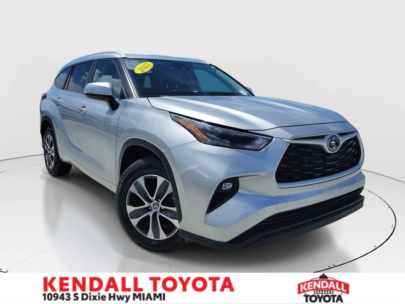 2023 TOYOTA Highlander