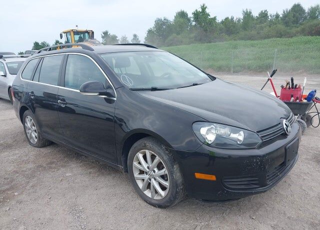 2011 VOLKSWAGEN Jetta Wagon