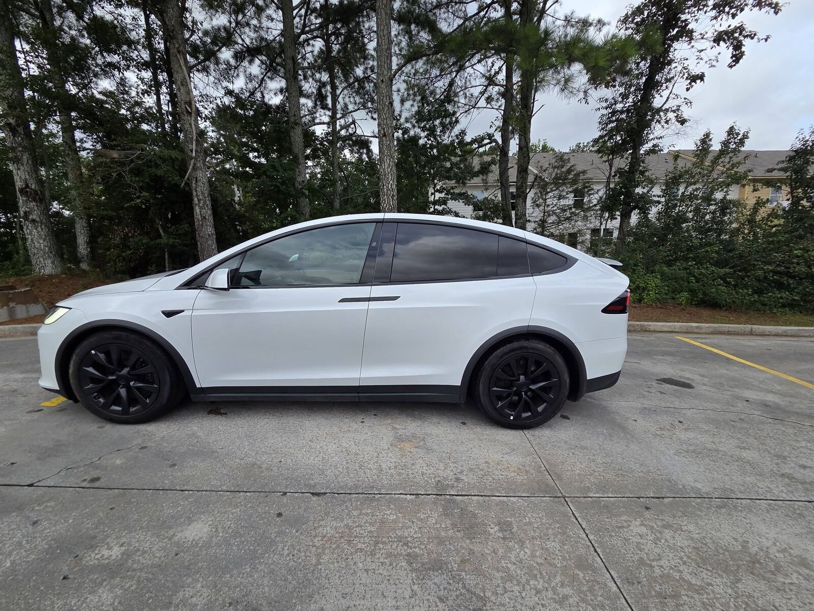 2022 TESLA Model X