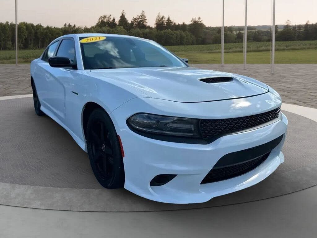 2021 DODGE Charger