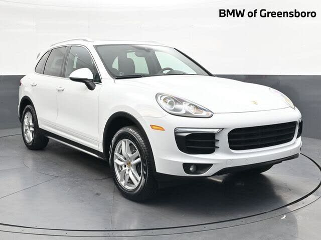 2017 PORSCHE Cayenne