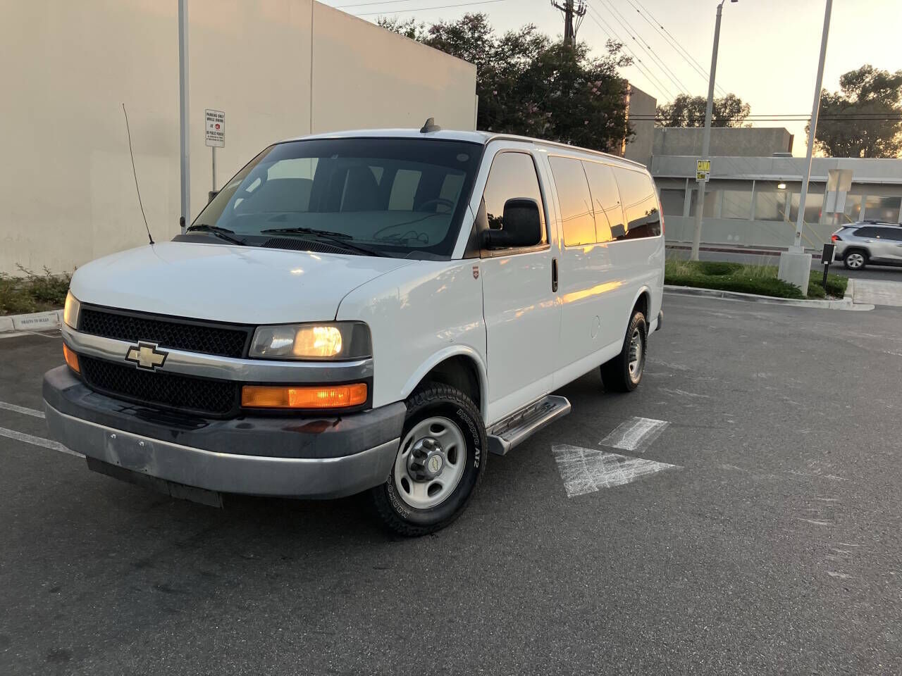 2016 CHEVROLET Express