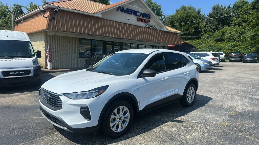 2025 FORD Escape