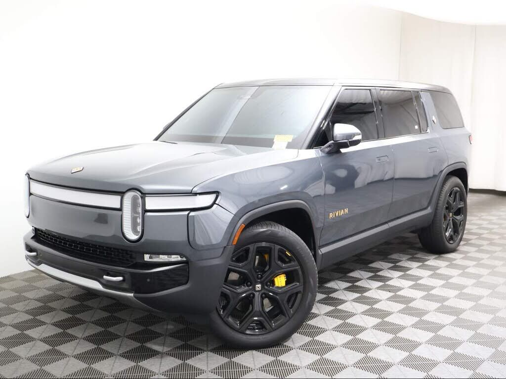 2023 RIVIAN R1S
