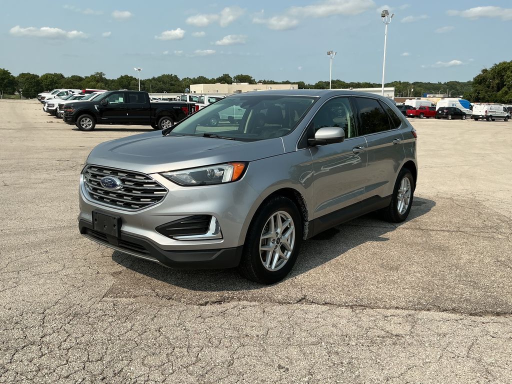 2022 FORD Edge
