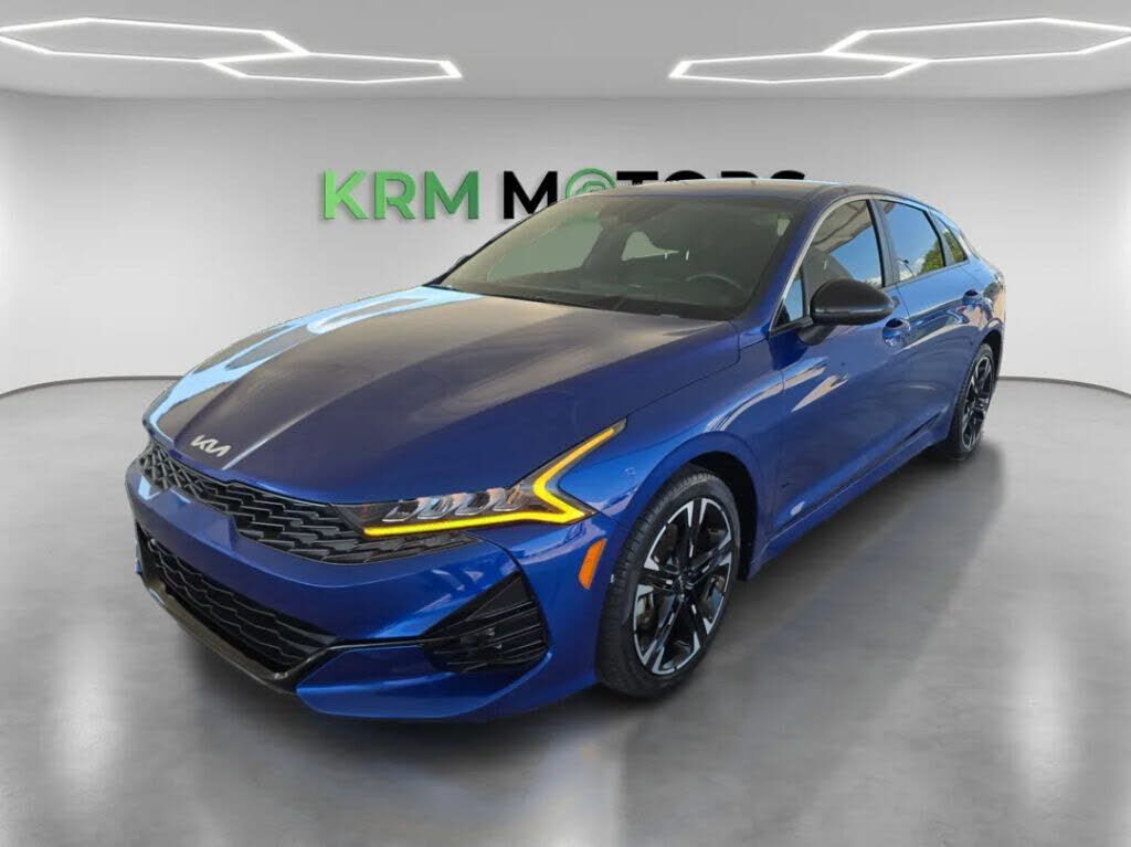 2022 KIA K5