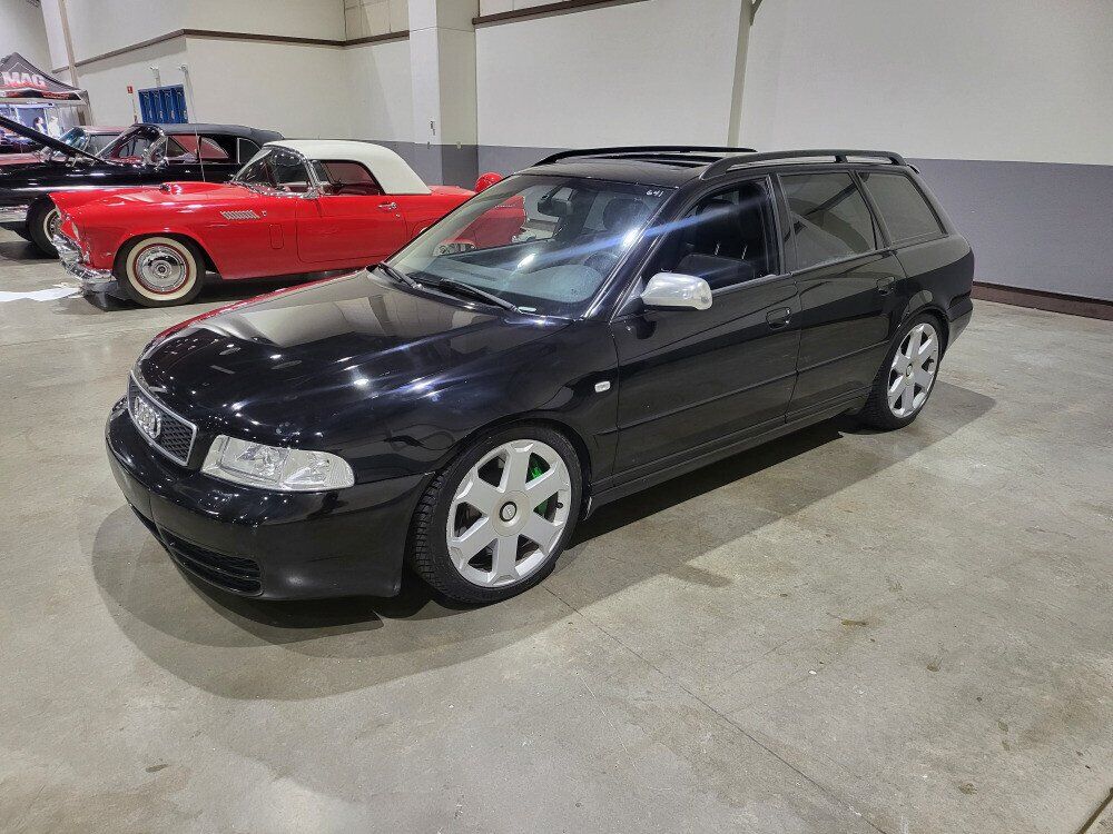 2002 AUDI S4
