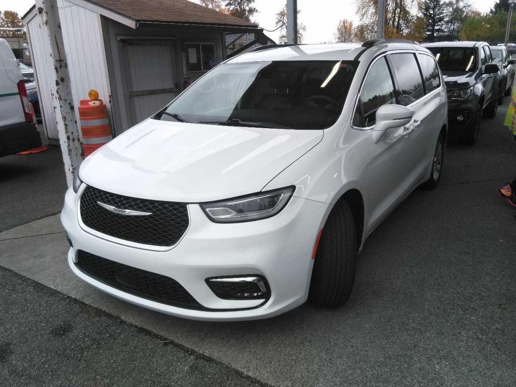 2022 CHRYSLER Pacifica