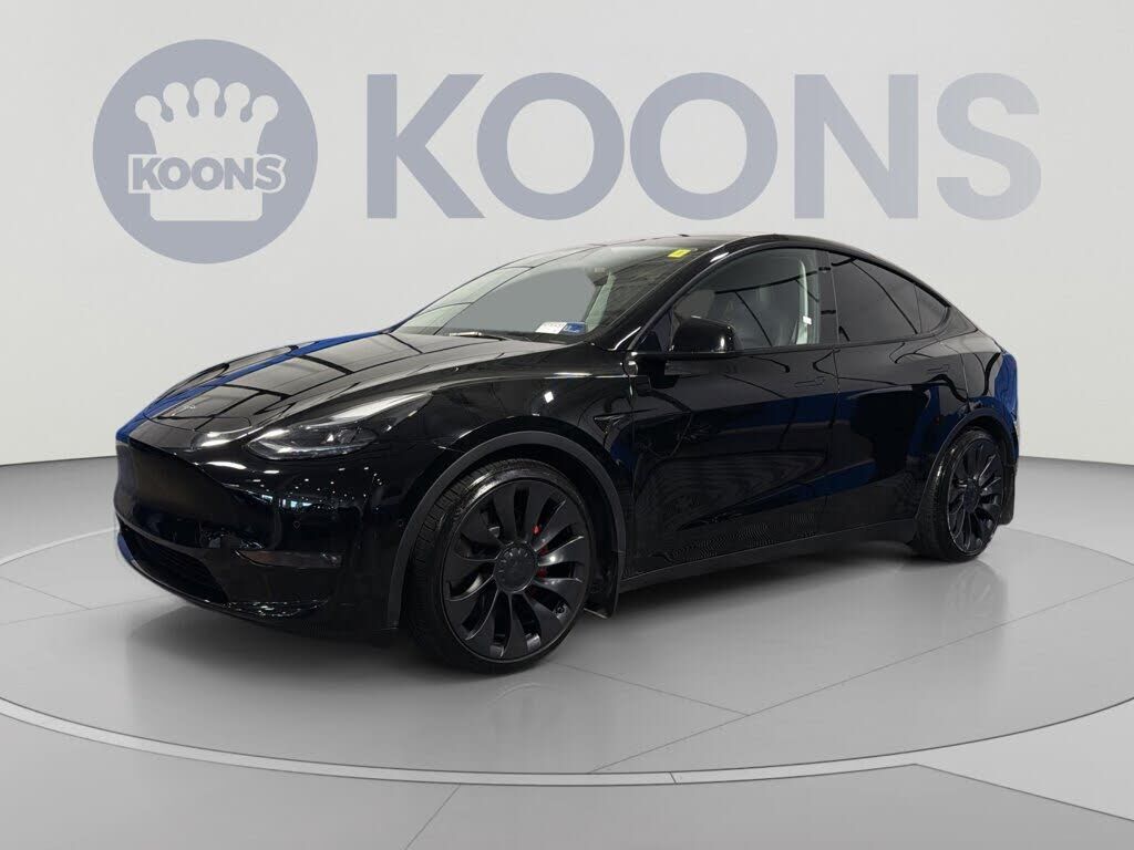 2022 TESLA Model Y