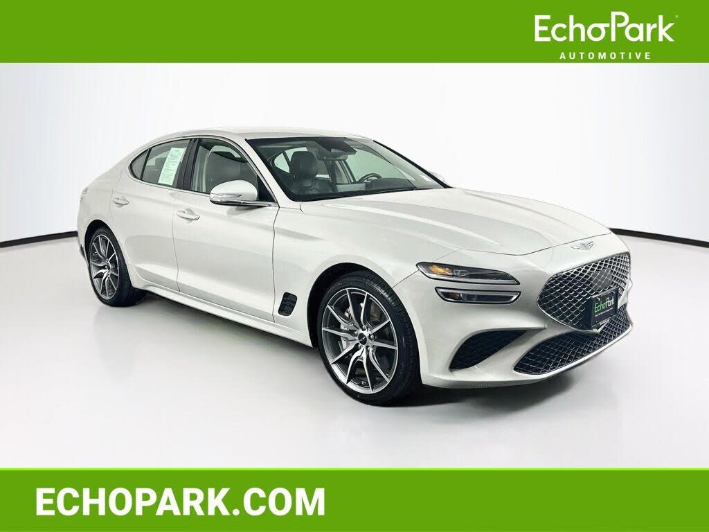 2025 GENESIS G70