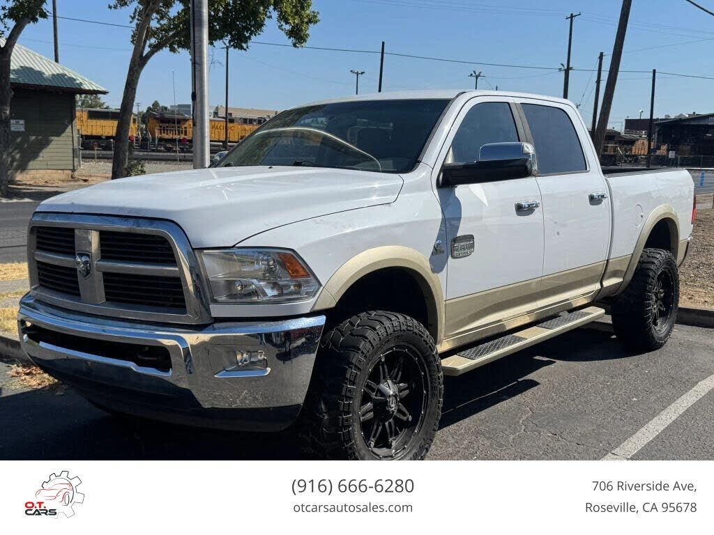 2012 DODGE Ram