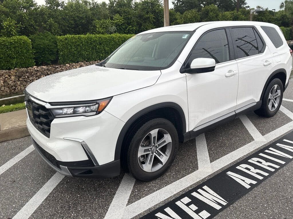2025 HONDA Pilot