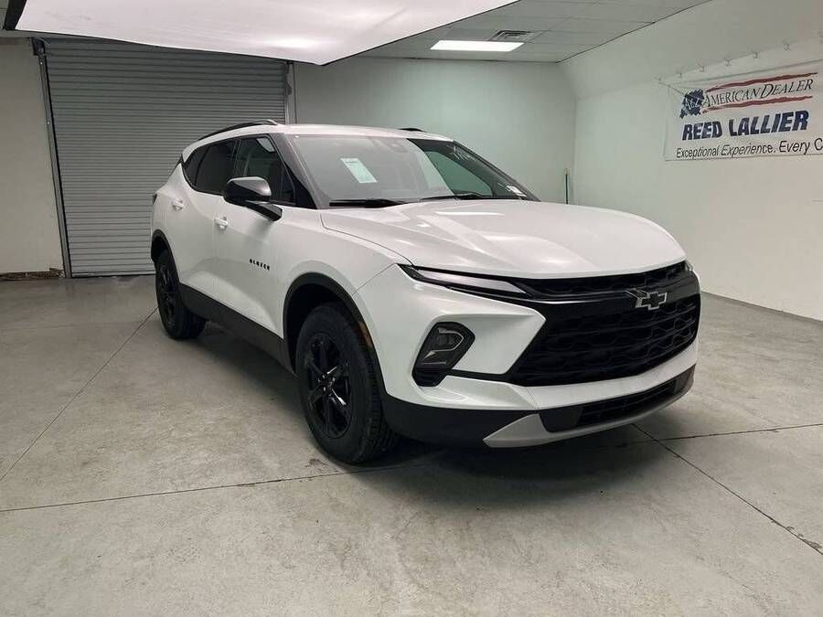2026 CHEVROLET Blazer