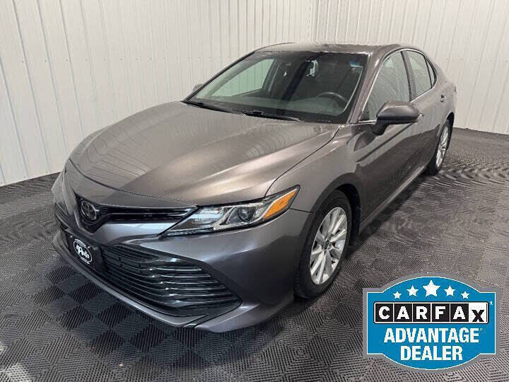 2020 TOYOTA Camry