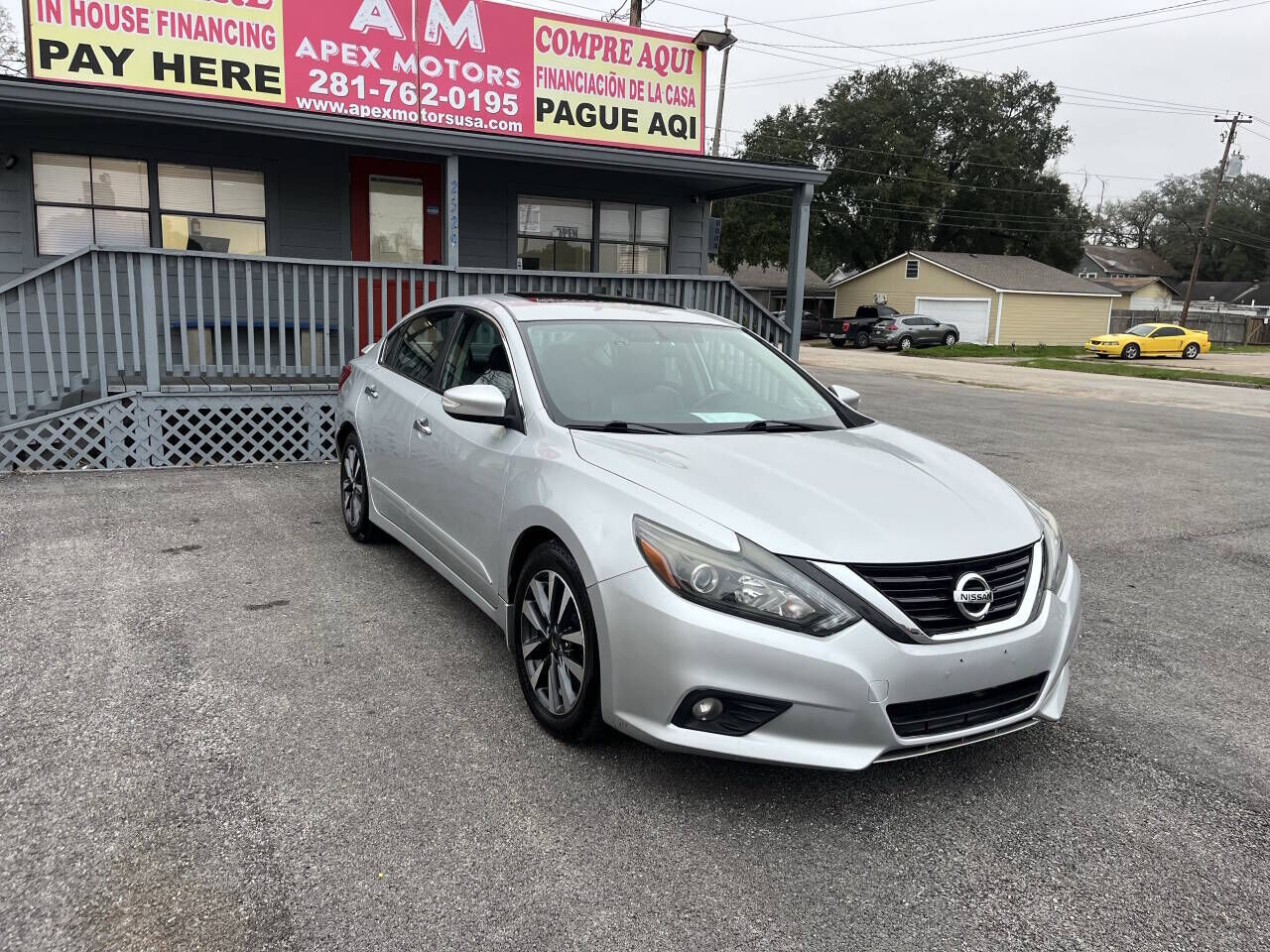 2017 NISSAN Altima