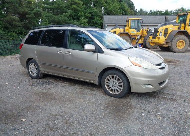 2007 TOYOTA Sienna