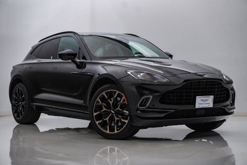 2023 ASTON MARTIN DBX