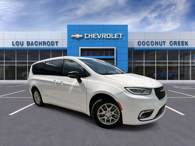 2025 CHRYSLER Pacifica