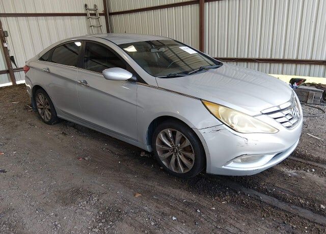 2011 HYUNDAI Sonata