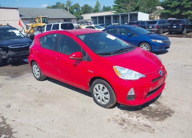 2014 TOYOTA Prius