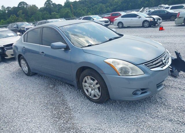 2012 NISSAN Altima