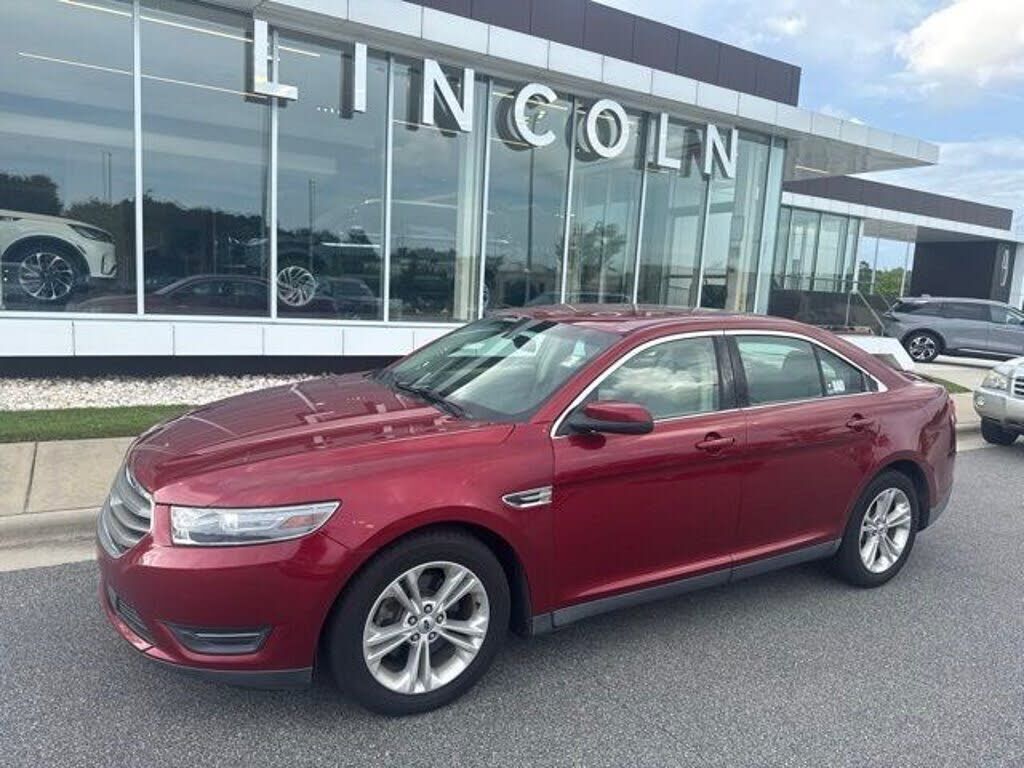 2013 FORD Taurus