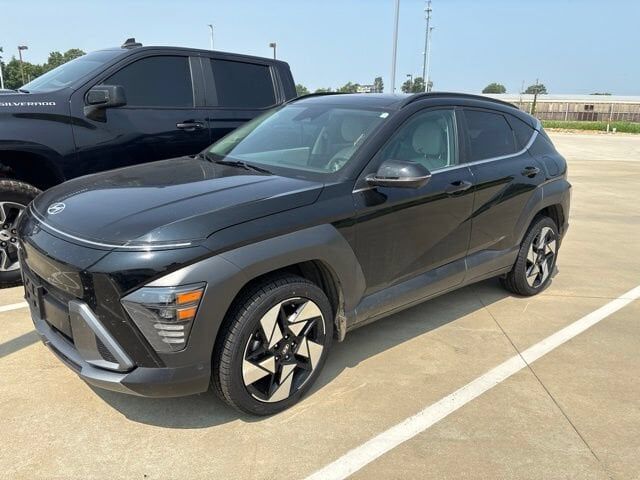 2024 HYUNDAI Kona