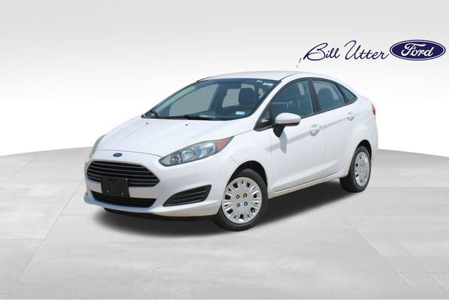 2016 FORD Fiesta