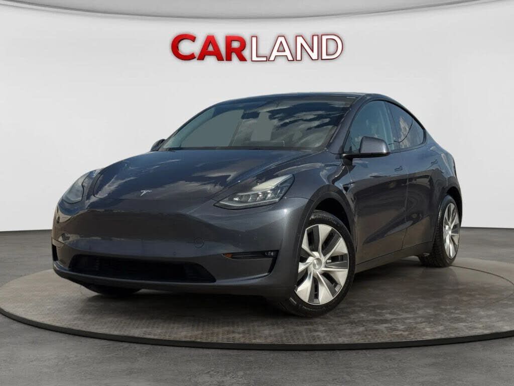 2021 TESLA Model Y