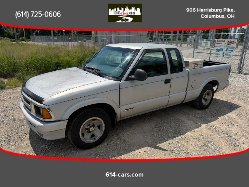 1995 CHEVROLET S-10 Pickup