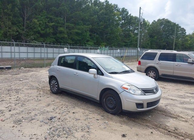 2012 NISSAN Versa