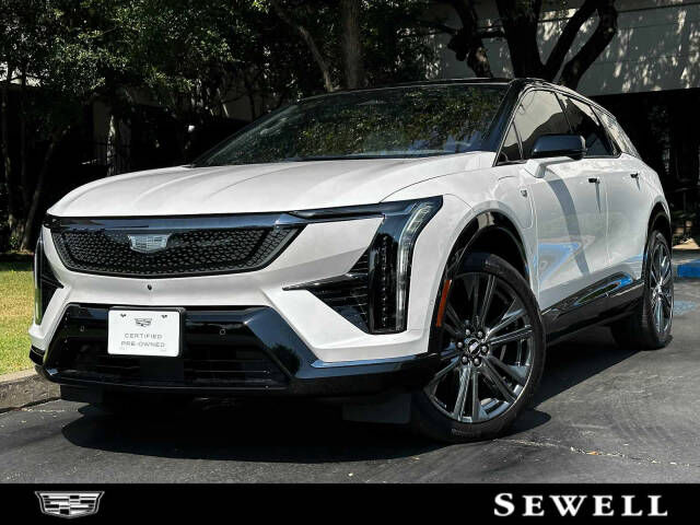 2025 CADILLAC Optiq
