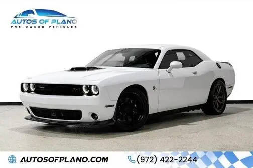 2017 DODGE Challenger