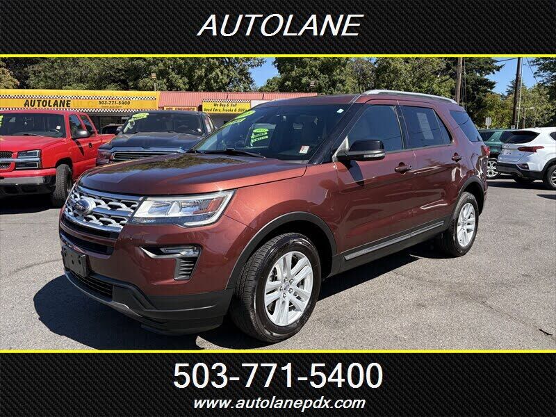 2018 FORD Explorer