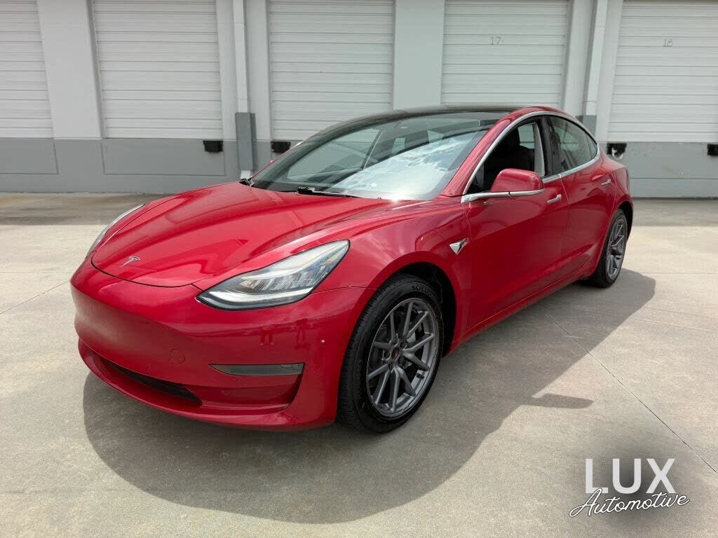 2020 TESLA Model 3