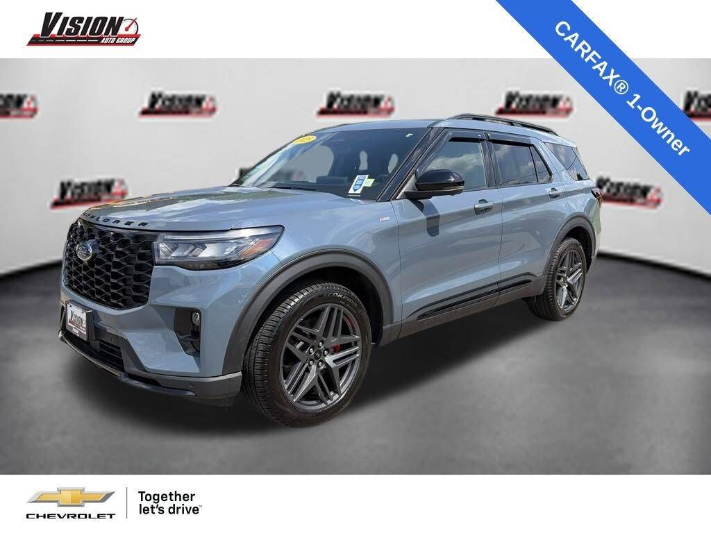 2025 FORD Explorer